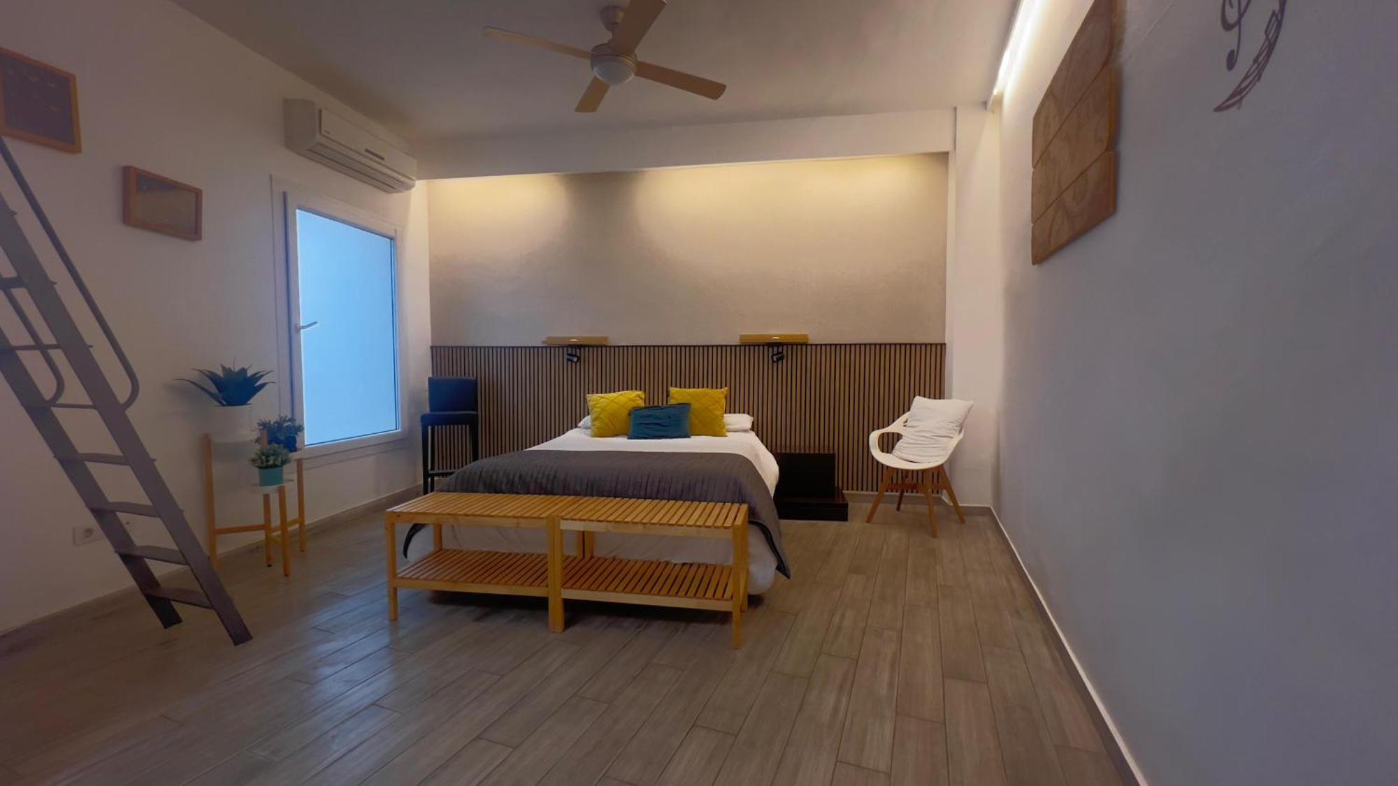 Loft City Center+Free Parking Sevilla Buitenkant foto